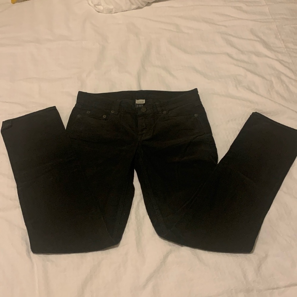 Black Vintage Matchstick Skinny Leg Corduroy in 6 Short